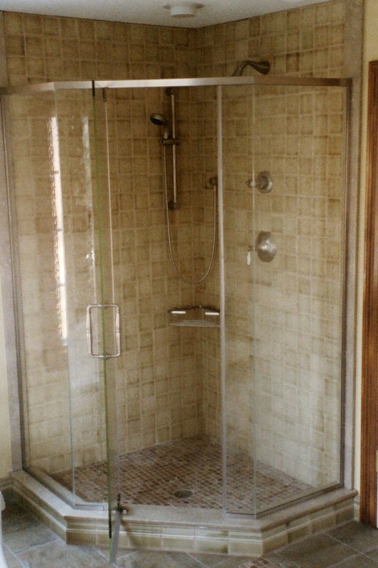 Frameless Custom Neo Angle with Antique Glass